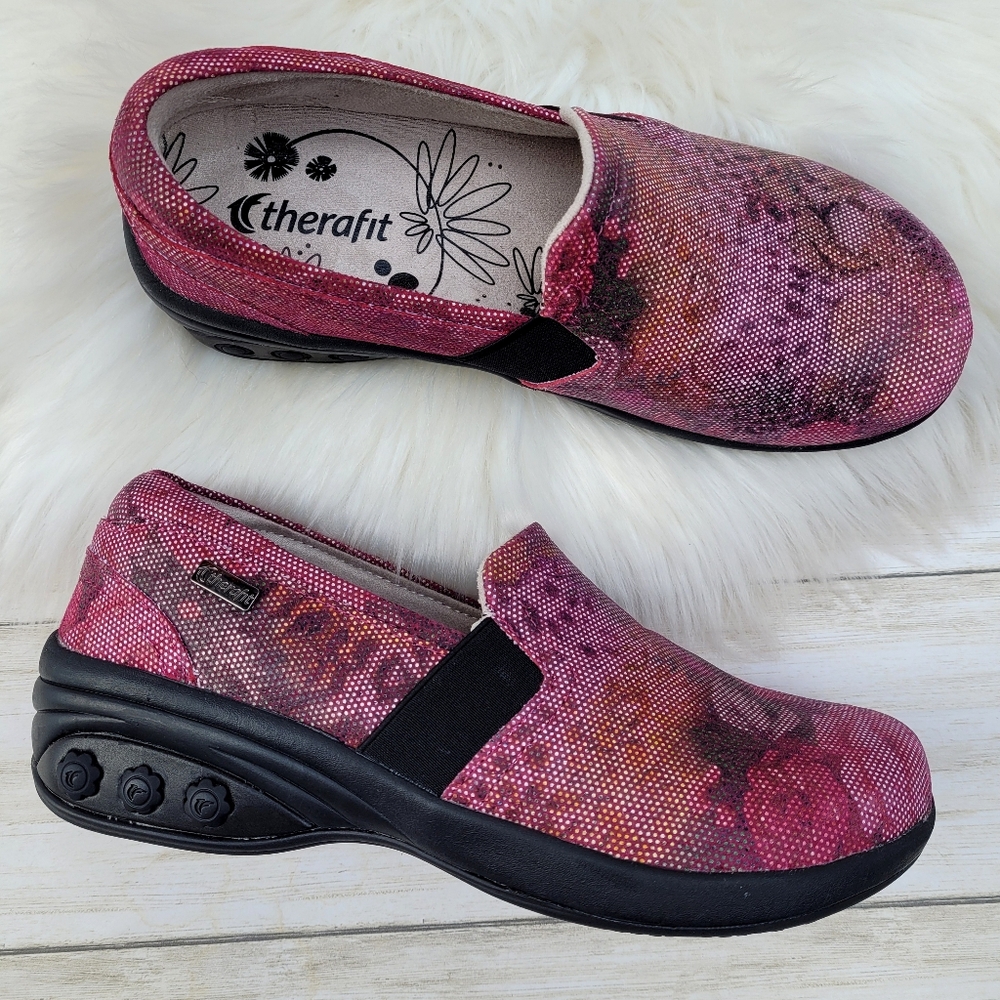 Therafit Annie Rose Print Leather Slip Resistant Slip On Shoe Women's 38 / 7.5-8